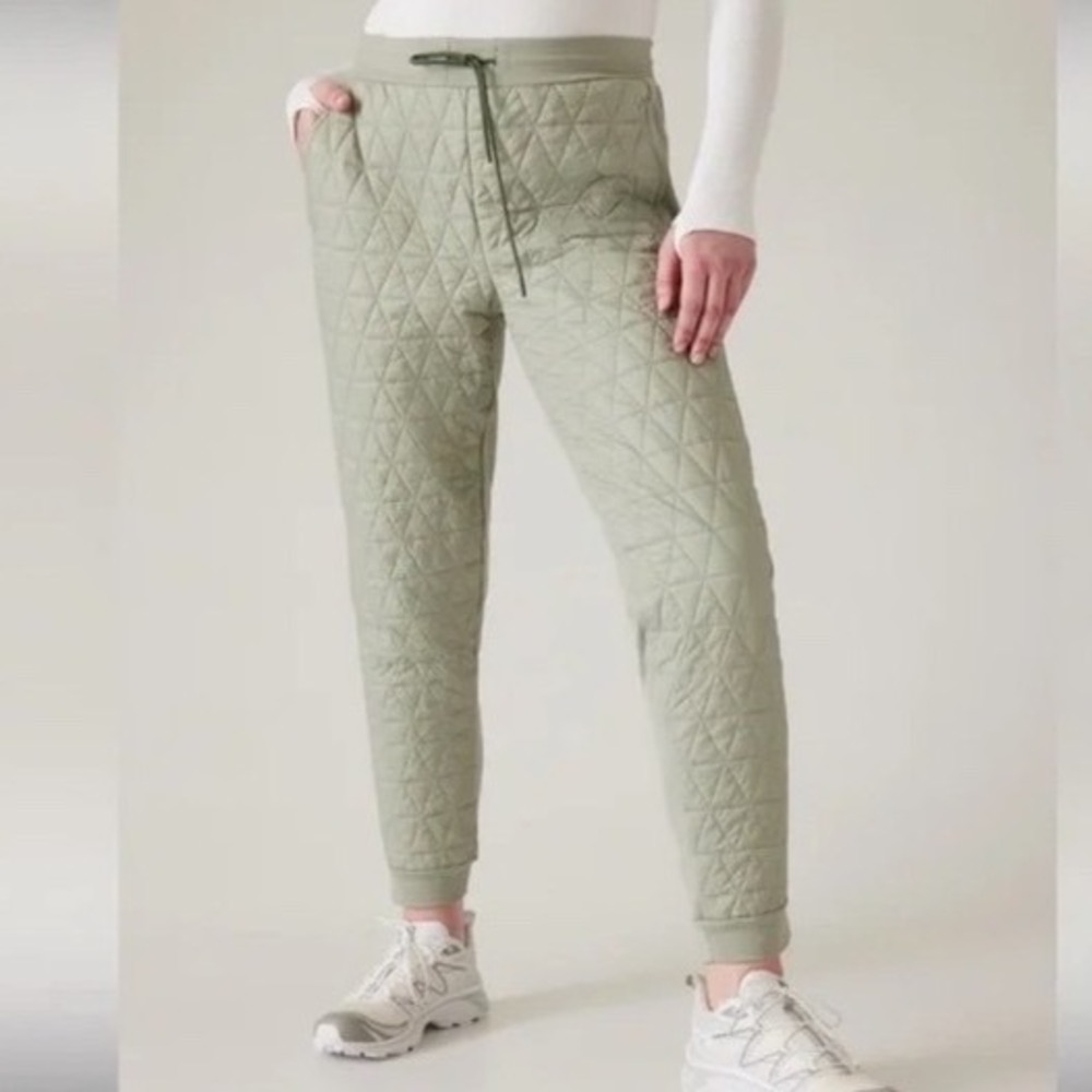Athleta Solstice Jogger Pants Women 10 Fern Green Quilted Zip Pockets
